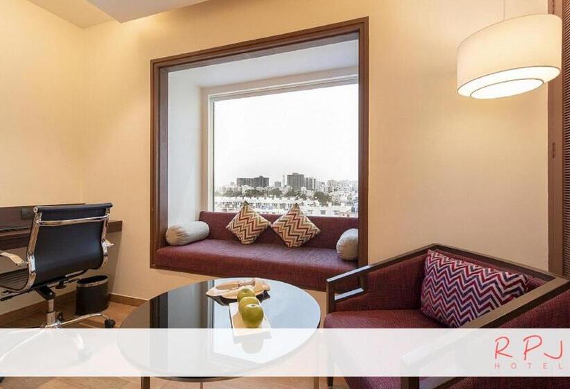 Rpj Hotel Rajkot