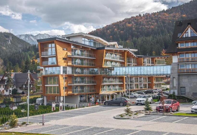 Отель Rezydencja Nosalowy Dwór