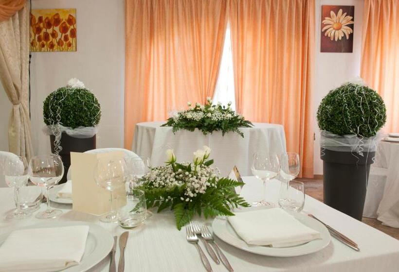 בית מלון כפרי Ristorante Il Pino