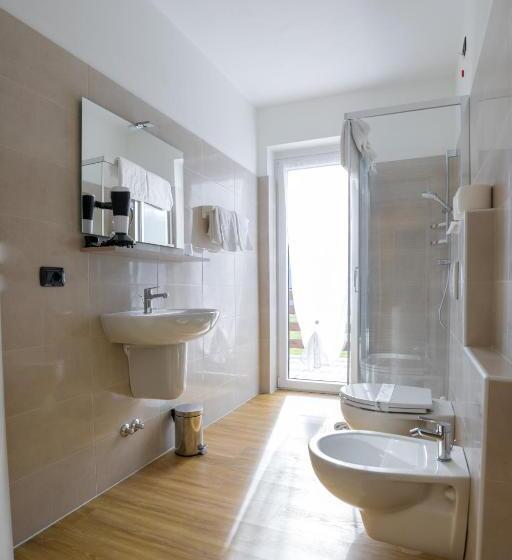 فندق Ristorante Miravalle