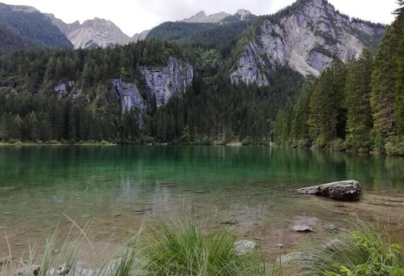 בית מלון כפרי Sport