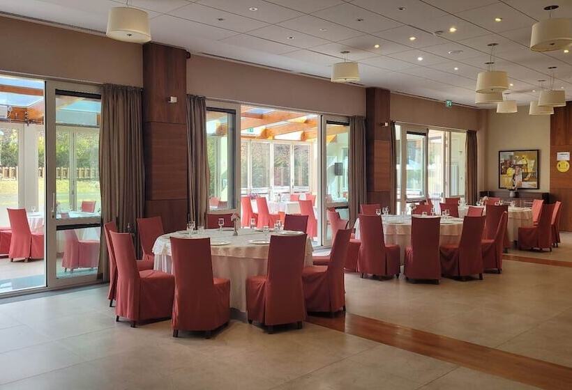 Отель Tts Spa&wellness Covasna