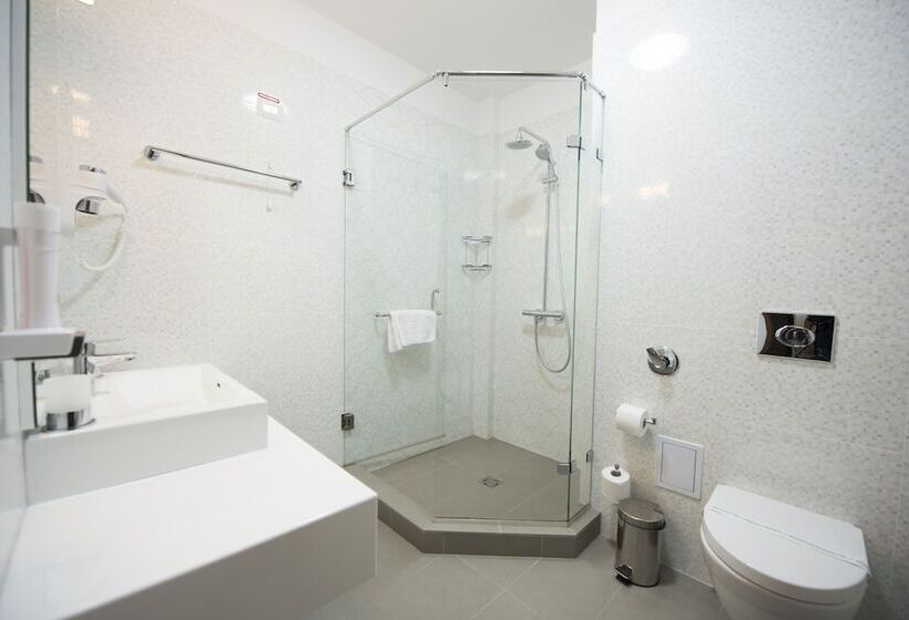 Отель Tts Spa&wellness Covasna