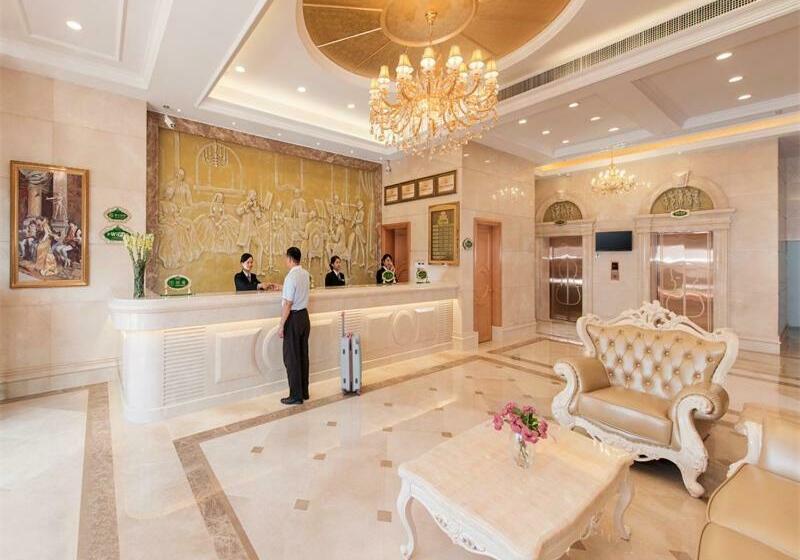 Vienna Hotel Shenzhen Baoneng City Plaza