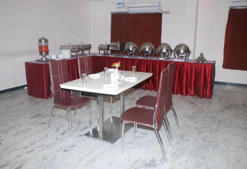 בית מלון כפרי Vpn Residency