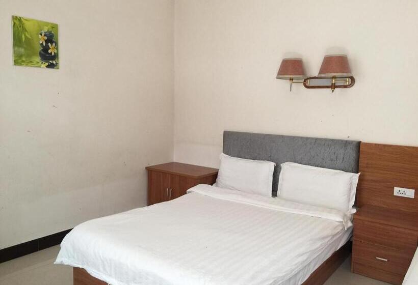 Huashan International Youth Hostel