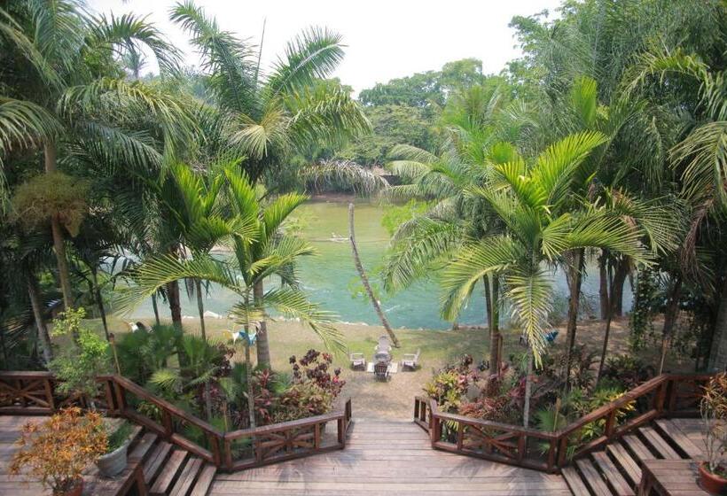 Mahogany Hall Luxury Boutique Resort