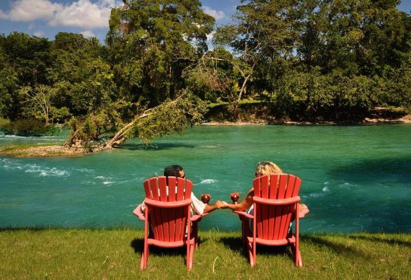 Mahogany Hall Luxury Boutique Resort