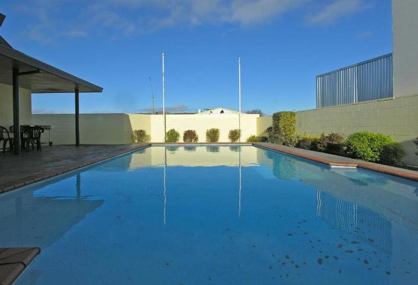 모텔 Discovery Motor Lodge