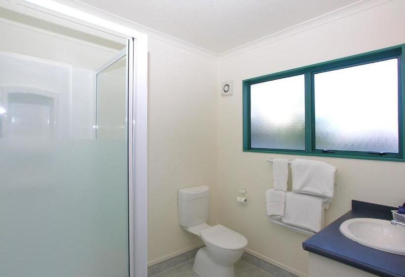 모텔 Discovery Motor Lodge