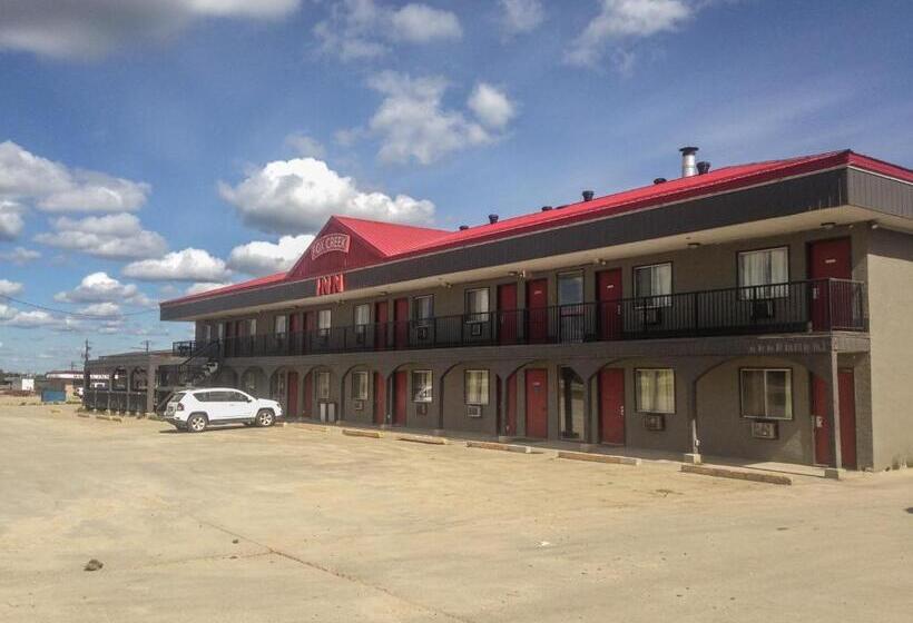 فندق على الطريق Fox Creek Inn