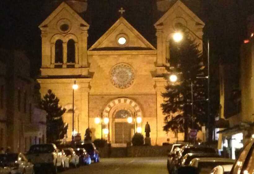 Bed and Breakfast Pueblo Bonito Santa Fe