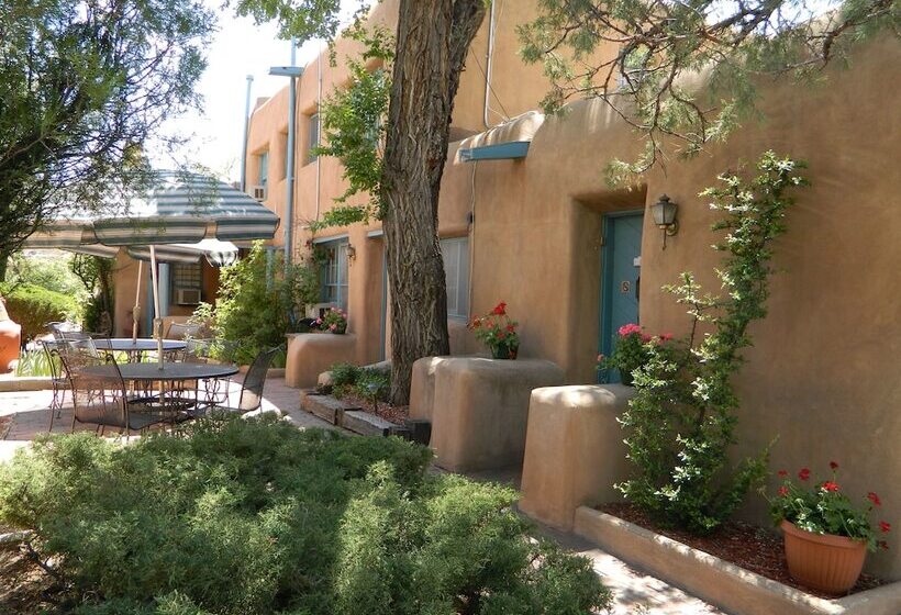 Bed and Breakfast Pueblo Bonito Santa Fe