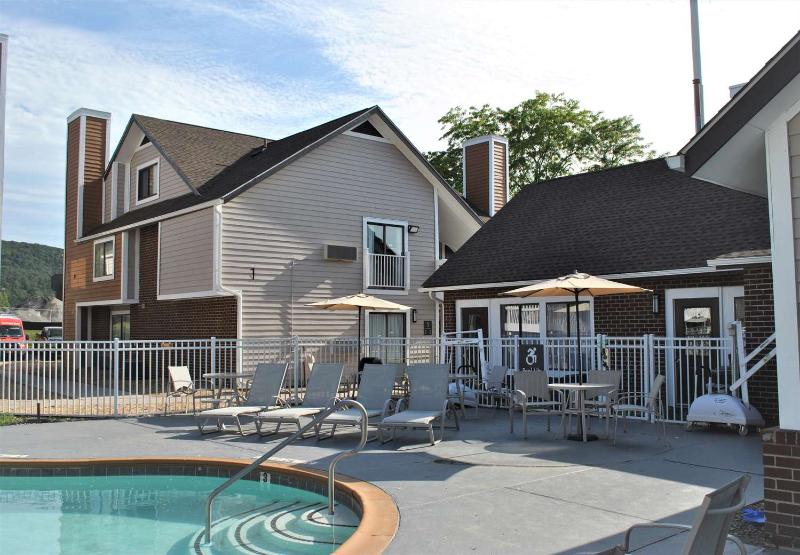 Best Western Fishkill Inn & Suites