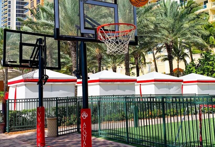 בית מלון כפרי Acqualina Resort And Residences