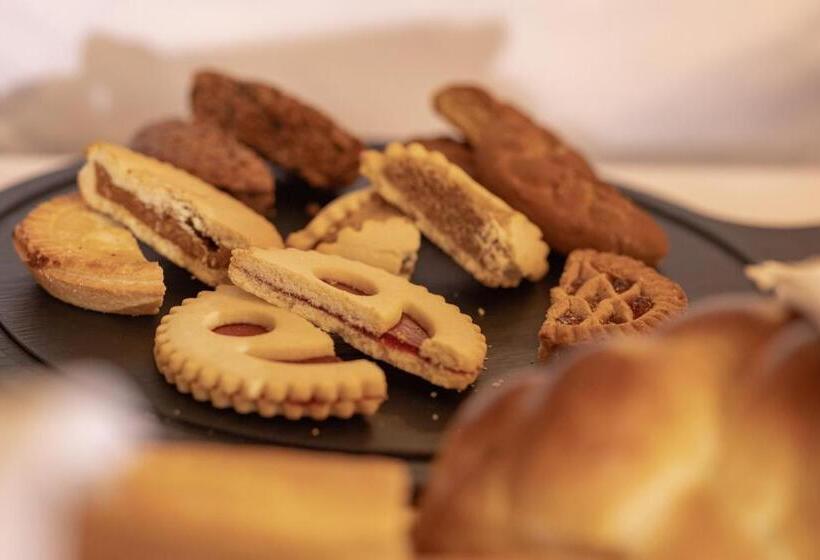 בית מלון כפרי Adaastra Boutique