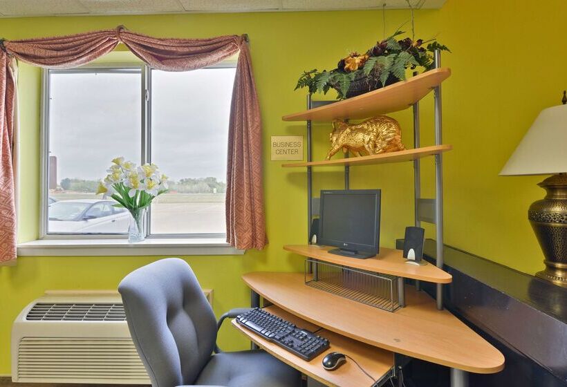 فندق Americas Best Value Inn & Suites Haltom City Ft. Worth