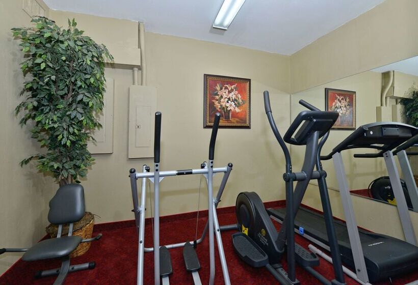 فندق Americas Best Value Inn & Suites Haltom City Ft. Worth