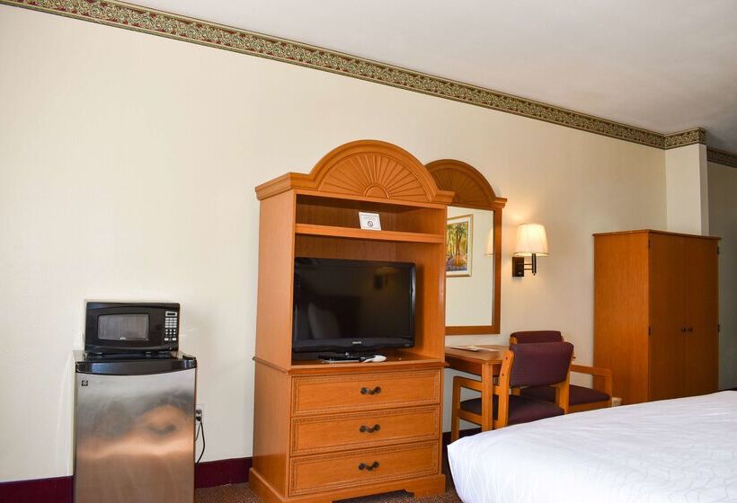 فندق Americas Best Value Inn & Suites Haltom City Ft. Worth