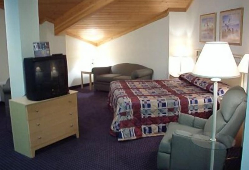 فندق Ameristay Inn & Suites