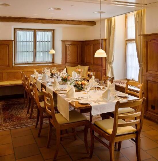 Отель Bad Schauenburg