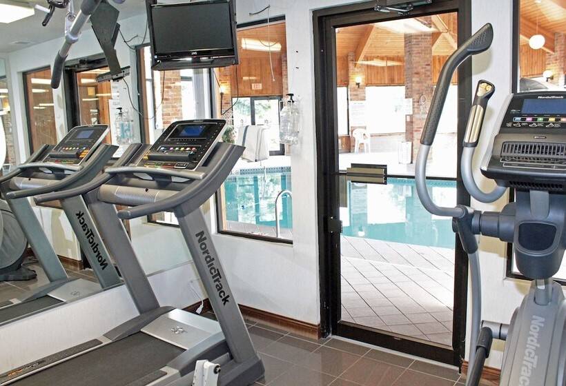 فندق Baymont By Wyndham Battle Creek Downtown