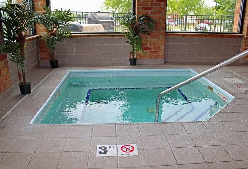 فندق Baymont By Wyndham Battle Creek Downtown