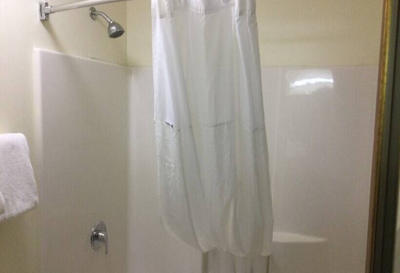 فندق Baymont By Wyndham Battle Creek Downtown