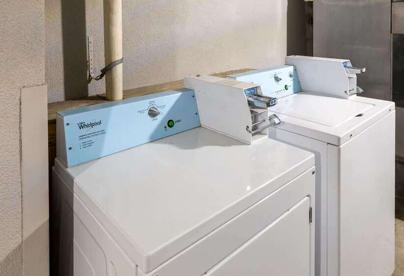 酒店 Baymont By Wyndham Biloxi Ocean Springs