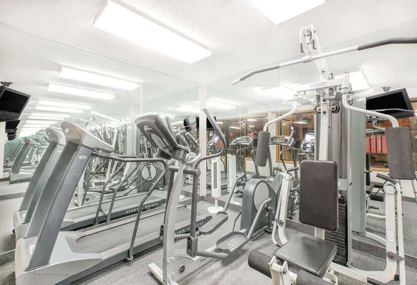 فندق Baymont By Wyndham Boone