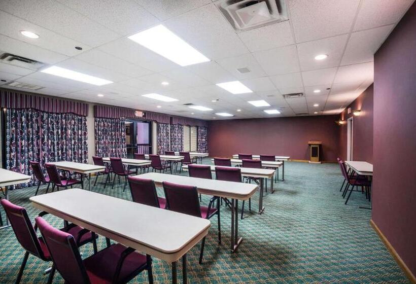 فندق Baymont By Wyndham Johnson City