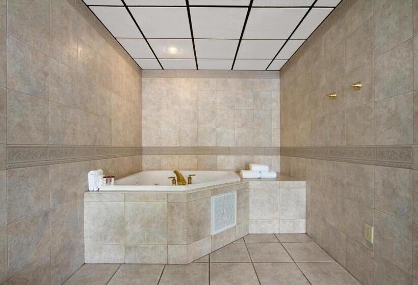 فندق Baymont By Wyndham Johnson City