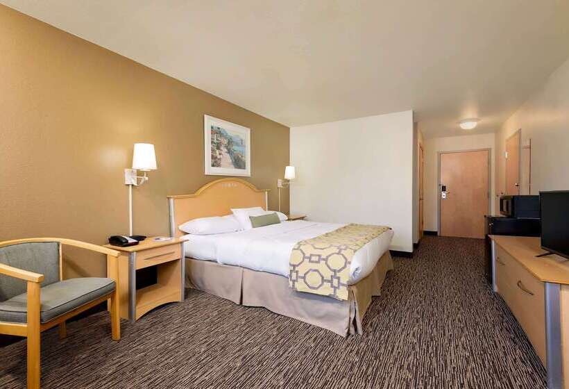 فندق Baymont By Wyndham Lawrenceburg