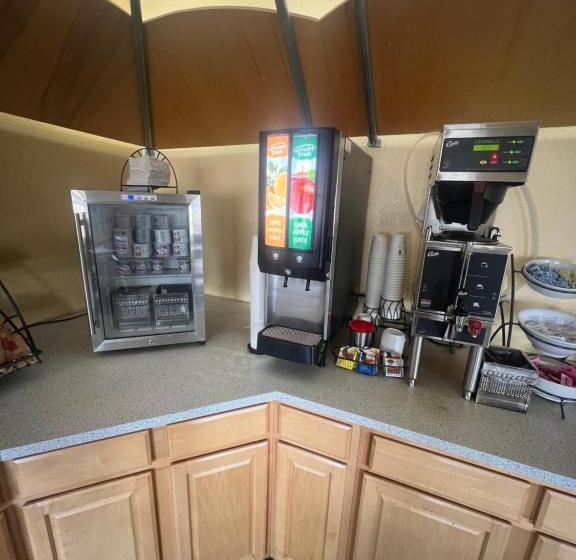 فندق Baymont By Wyndham Lawrenceburg