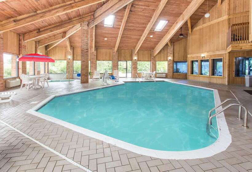 فندق Baymont By Wyndham Muskegon