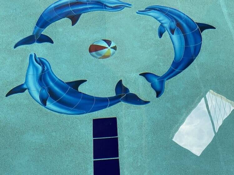 Отель Baymont By Wyndham Pella