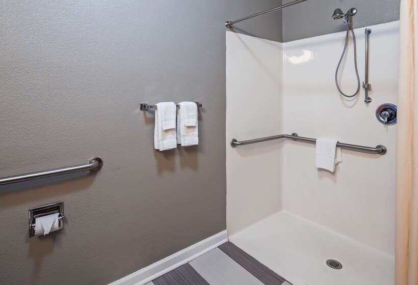 فندق Best Western Commerce Inn