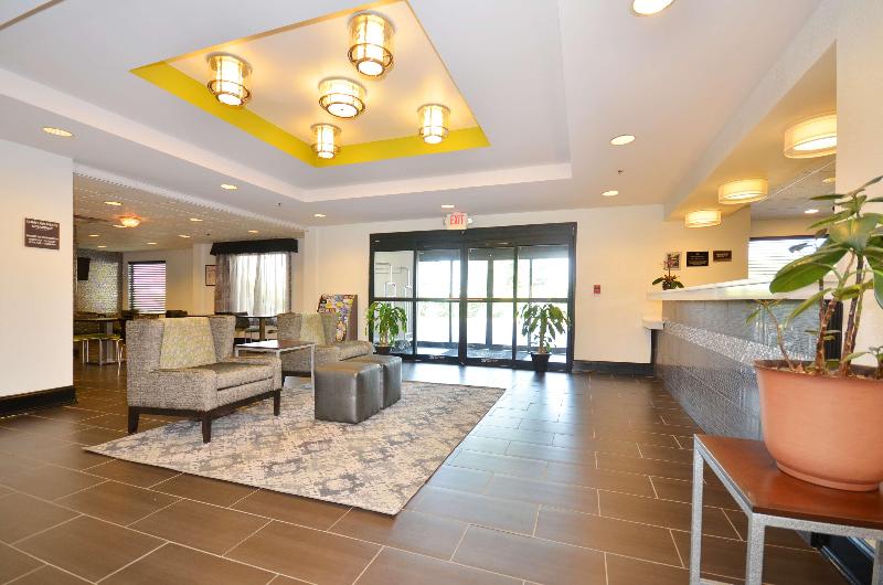 فندق Best Western Commerce Inn