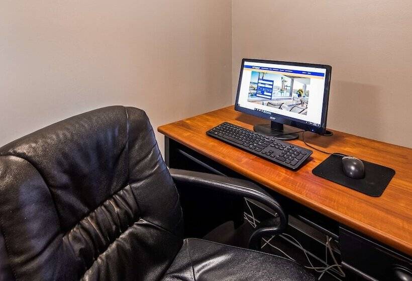 فندق Best Western Commerce Inn