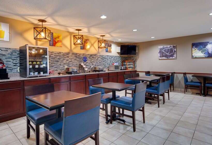 هتل Best Western Lakewood Inn