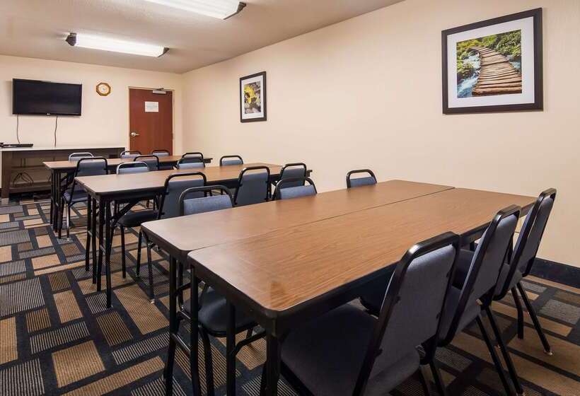 ホテル Best Western Plus Berkshire Hills Inn & Suites