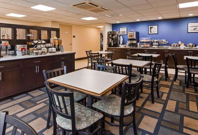 ホテル Best Western Plus Berkshire Hills Inn & Suites