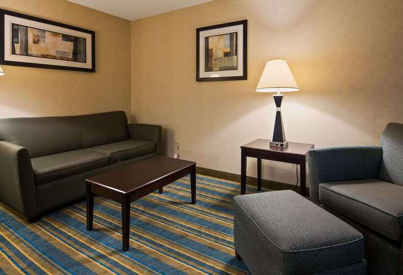 ホテル Best Western Plus Berkshire Hills Inn & Suites