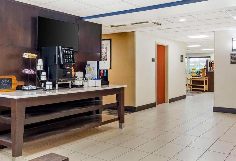 ホテル Best Western Plus Berkshire Hills Inn & Suites