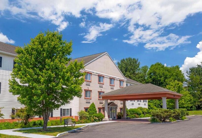 ホテル Best Western Plus Berkshire Hills Inn & Suites