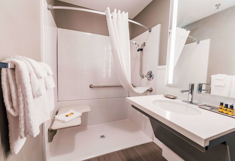 فندق Best Western Plus Executive Residency Waterloo & Cedar Falls