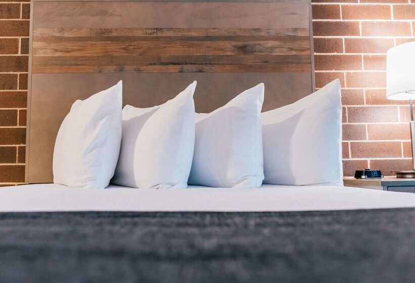 فندق Best Western Plus Executive Residency Waterloo & Cedar Falls