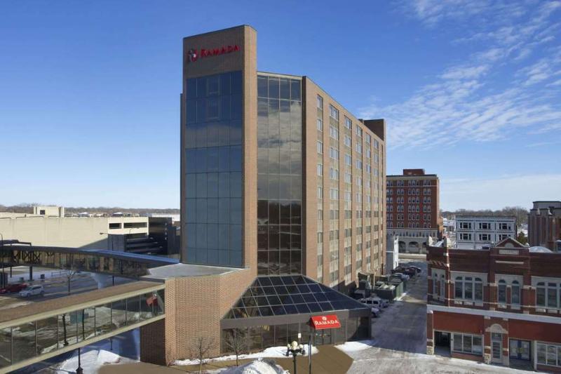 فندق Best Western Plus Executive Residency Waterloo & Cedar Falls