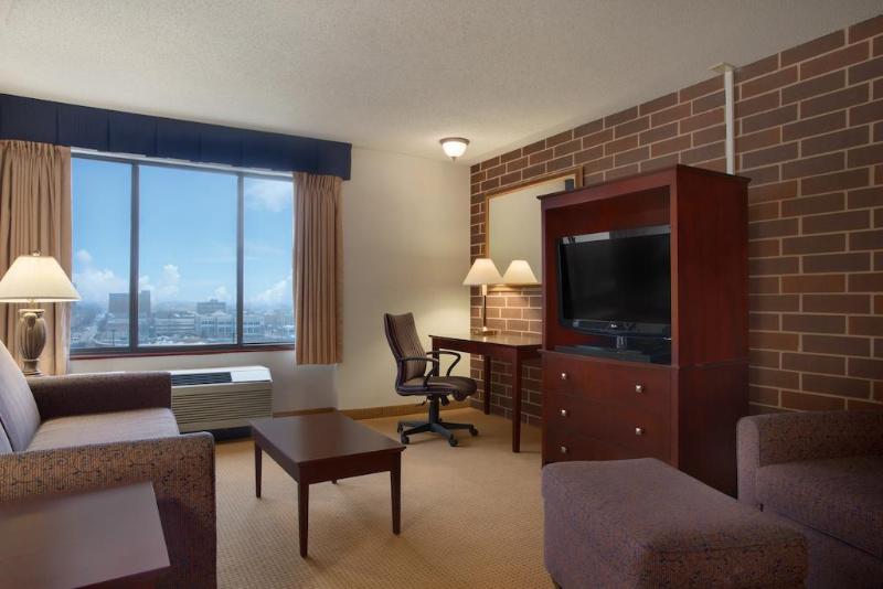 فندق Best Western Plus Executive Residency Waterloo & Cedar Falls