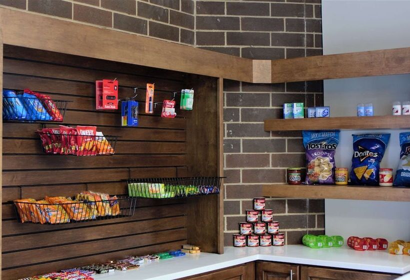 فندق Best Western Plus Executive Residency Waterloo & Cedar Falls